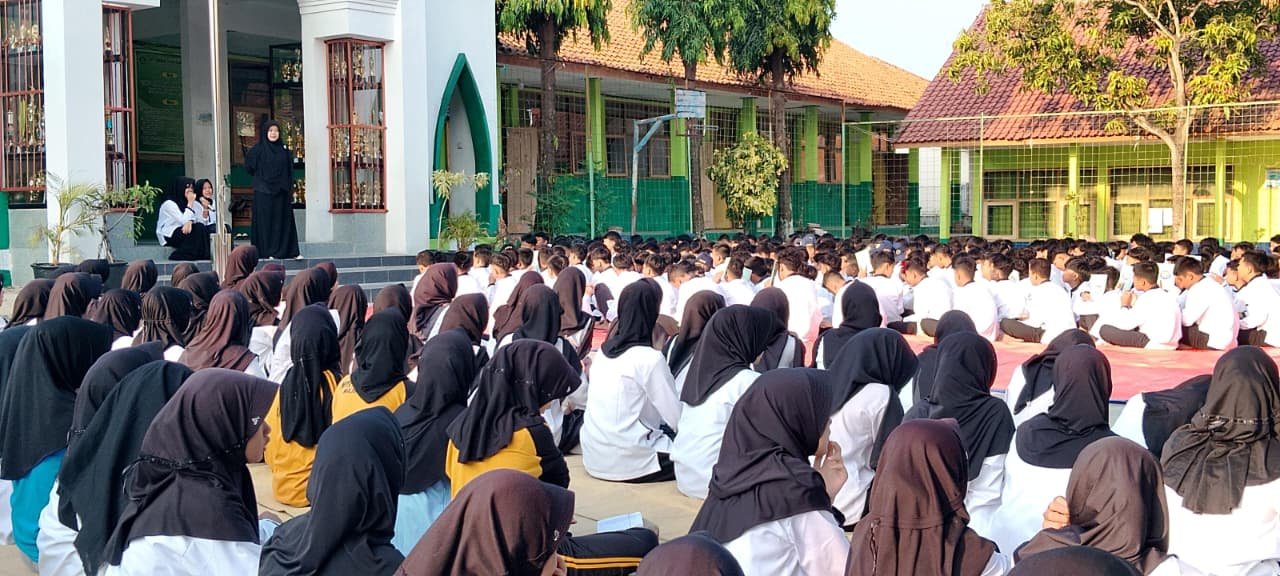 Bangun Generasi Global, MTsN 12 Majalengka Rutinkan Pembiasaan Bilingual